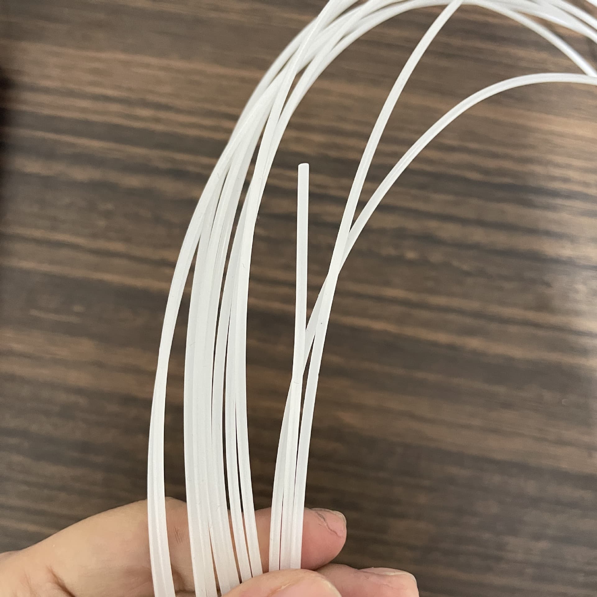 Source Factory PE Plastic Strips, PE Shaping Strips, Solid Flexible Filling Strips, Bone Strips, Thin Round Rods, Plastic Support Rods