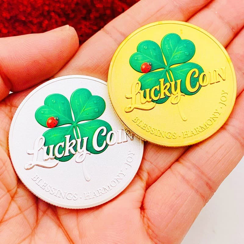 Four-leaf clover lucky coin gold-plated color printed spanking commemorative medal foreign trade blessing love coin commemorative coin