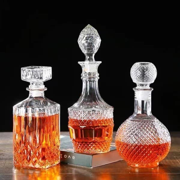 High End Glass Wine Bottle for Home Use Self Brew Red Wine Vodka Aerator Simple Pouring Bottle XO Empty Grape Bottle