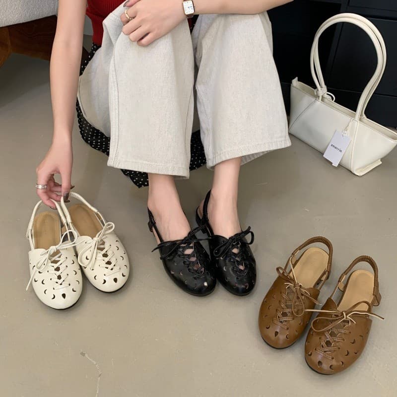 Sheepskin Version Elegant and Gentle Woven Hollow Breathable Sandals for Women Summer, Pair with Dresses, Closed-Toe Cage Shoes Roman Sandals