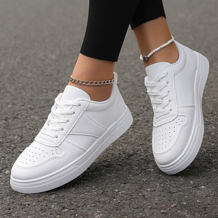 2025 Spring New Women's Fashion Versatile Casual Skate Shoes, Chunky Sole White Sneakers for Students