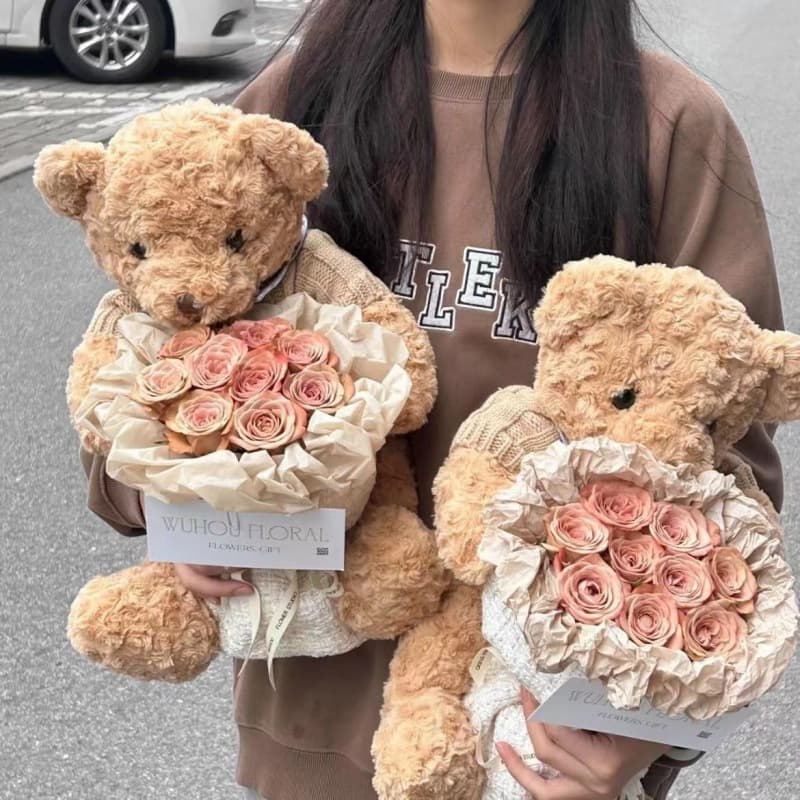 Teddy Bear Plush Chanel Style Preserved Rose Bouquet Valentine's Day Gift for Boyfriend Girlfriend Birthday Graduation Season