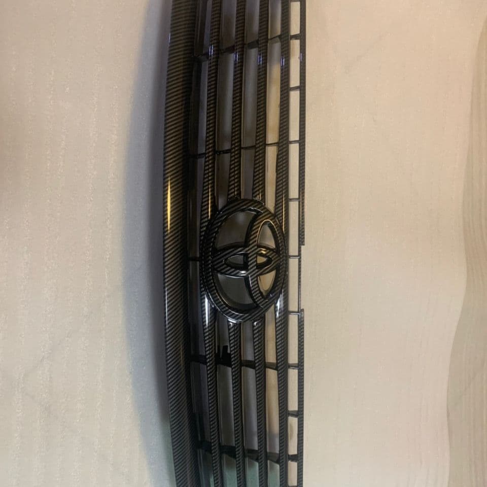Compatible with 2005-2009 Reiz Gloss Black Grille Original Emblem X Emblem Grille Modification Carbon Fiber Pattern Front Grille Hood Trim