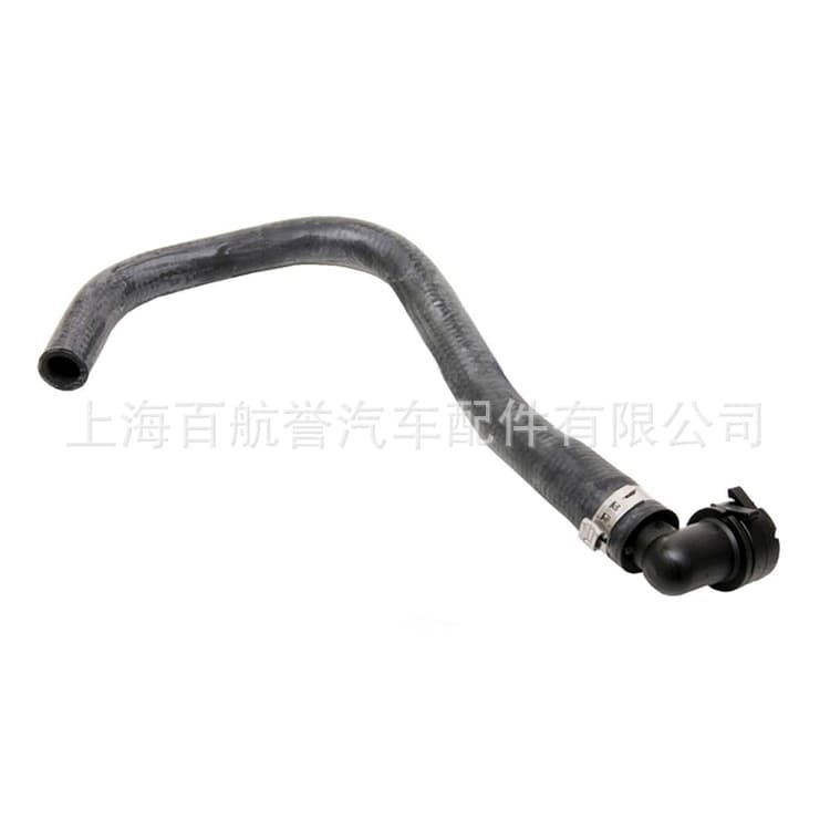 Suitable for Volvo V70 heater hose 30745333 9492233 01-07
