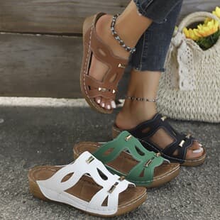 Cross-border New Plus Size Women's Shoes Thick Sole Casual Lightweight Beach Sandals Slippers Women Outdoor Breathable Women Slippers Wedge