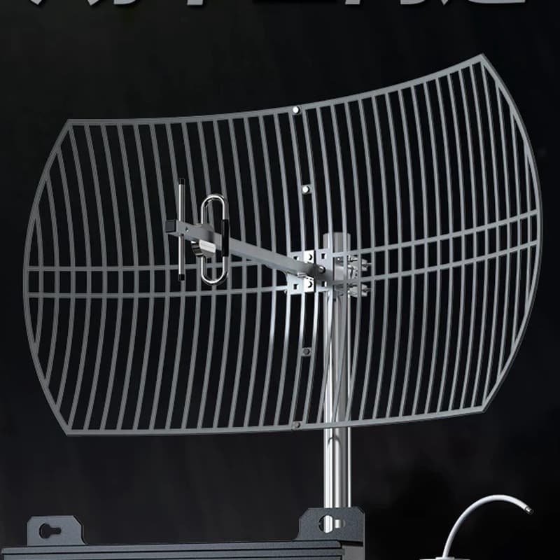 Mobile signal amplifier/booster, high-power mobile, telecom, and Unicom 4G receiver antenna for mountainous areas.