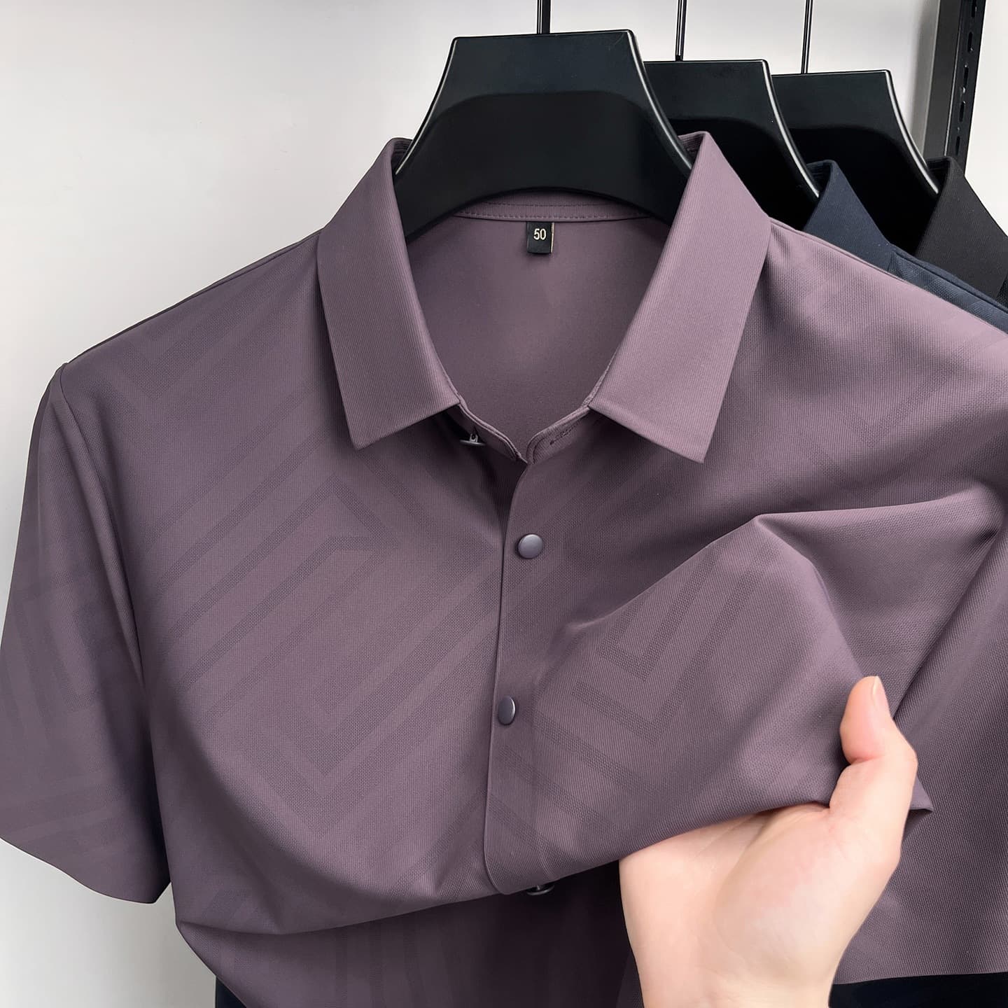 Summer Men's Seamless Short Sleeve Wrinkle-Free Business Casual Shirt Notched Collar Polo Shirt