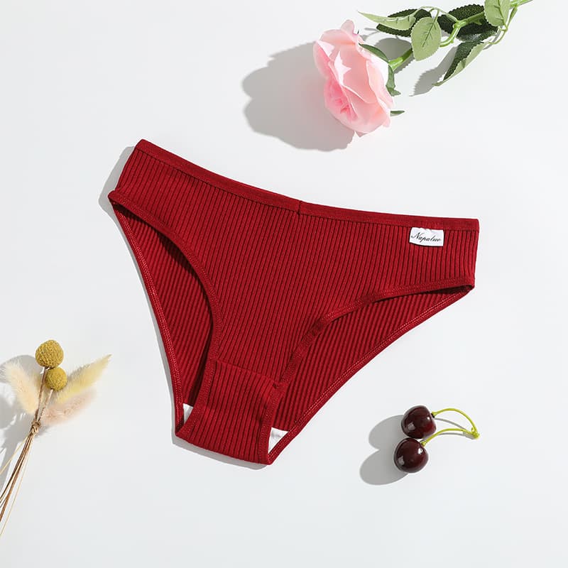 New Triangle Panties Cross-border Stock Women's Panties Thong Mid-Rise Ladies Triangle Thong