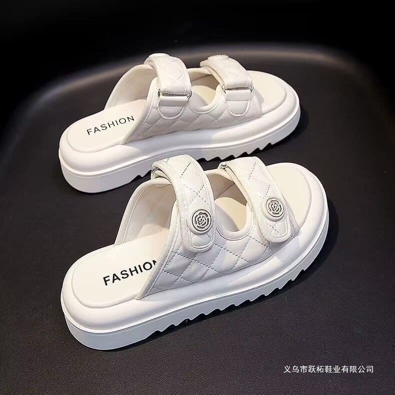 Wanda Brand Off-Shelf Women's Shoes 2025 New Fashion Outdoor Slippers Women Summer Trendy Thick Sole Sandals Beach Shoes