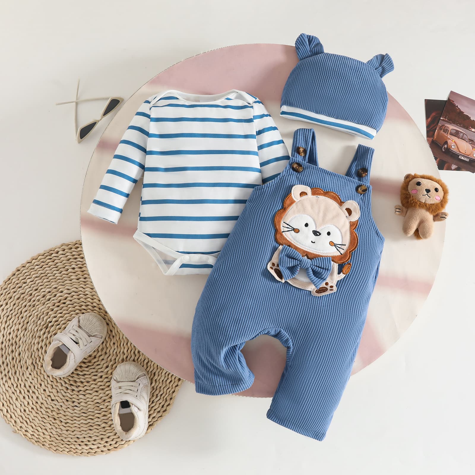 2025 autumn and winter baby boy and girl cartoon overalls suit long-sleeved striped top corduroy overalls hat