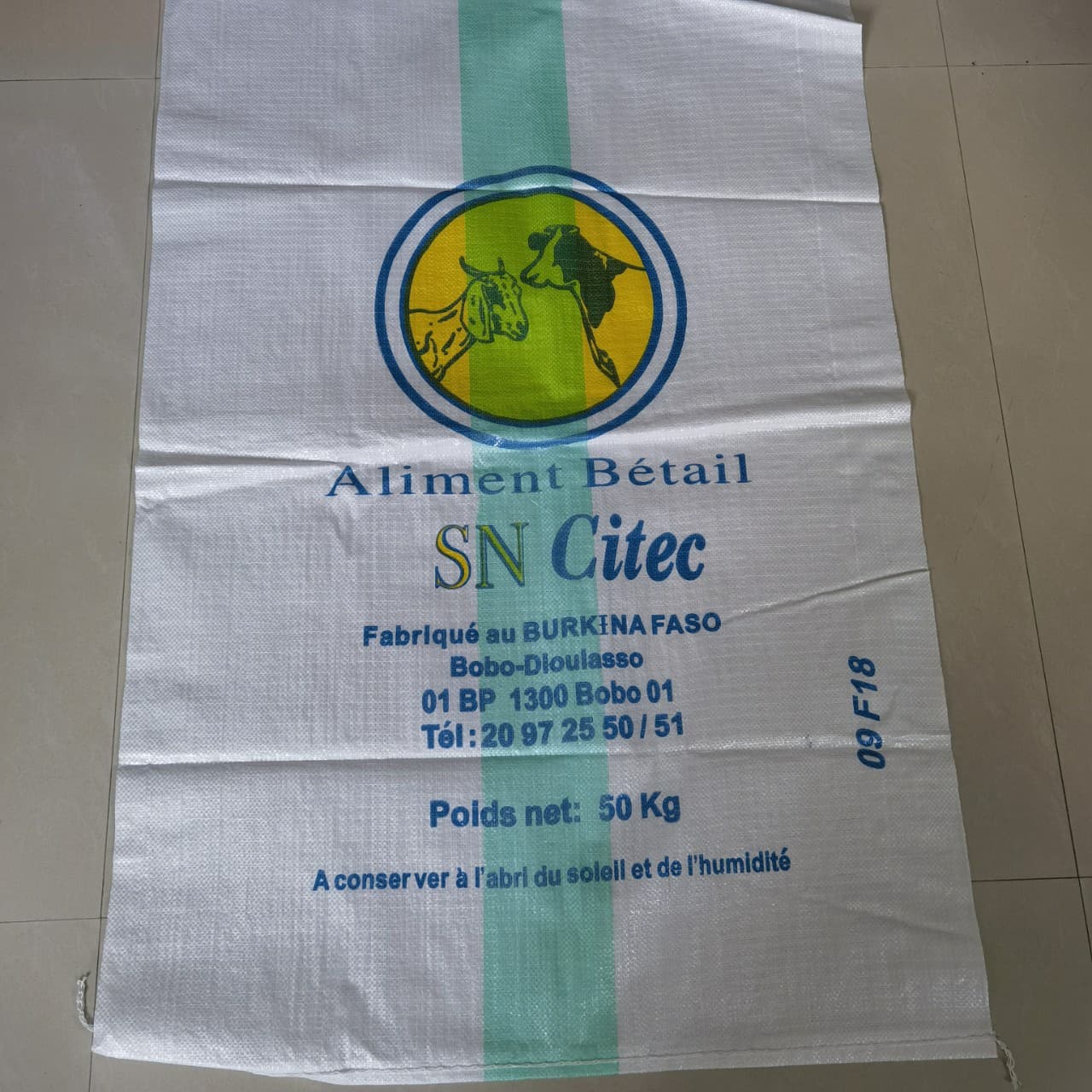 Production Packaging Bags High-Quality Feed Bags PP Woven Bags New Material Bags