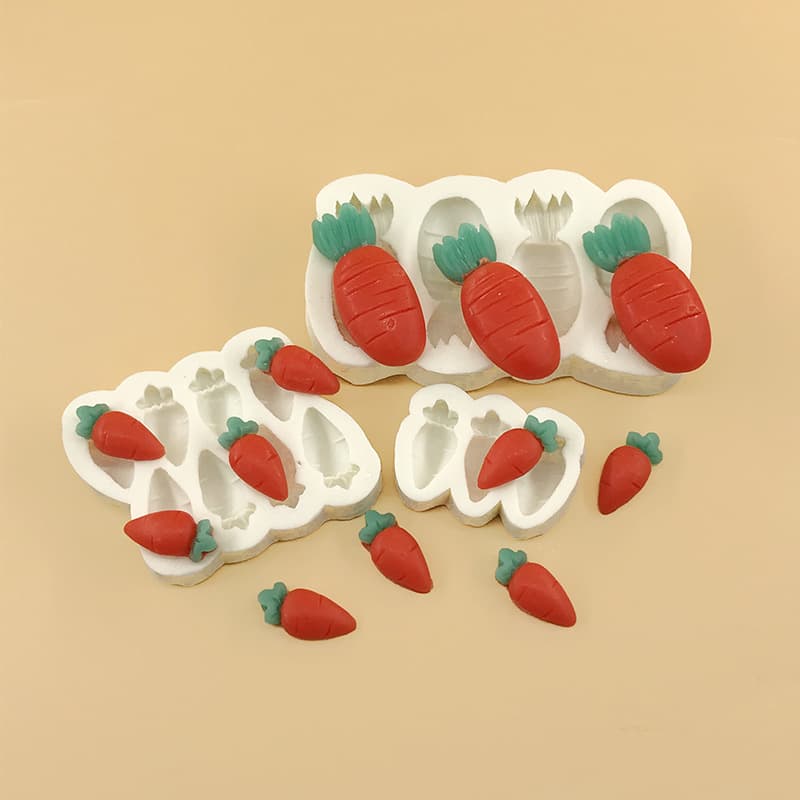 Cartoon Carrot Silicone Mold, Large and Small Sizes, for Resin, Food Replicas, Wax Seal Stamps, and Baking
