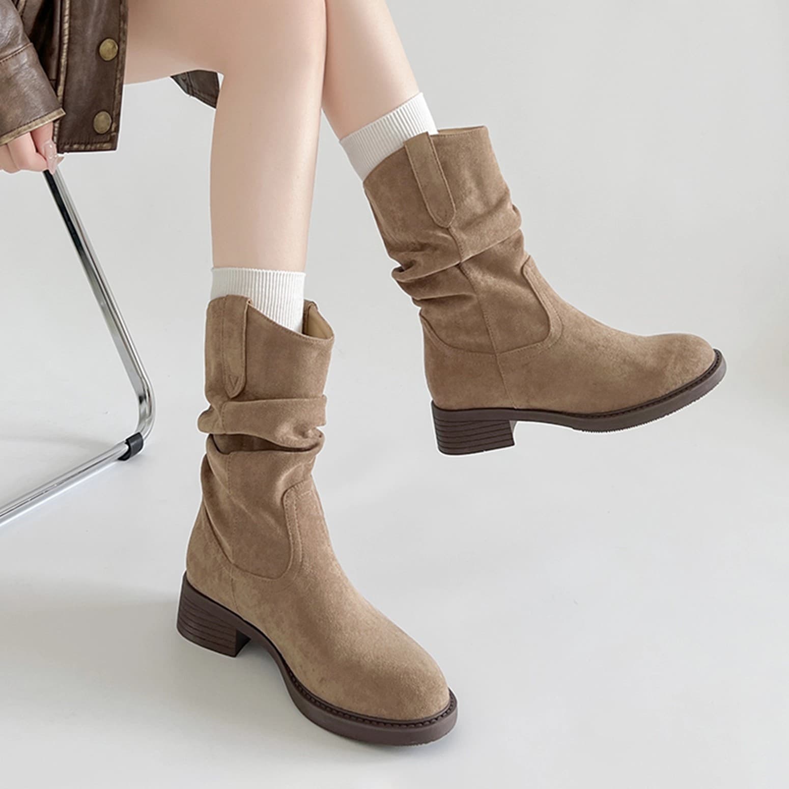 Wasteland style Maillard mid-calf boots 2025 new spring and autumn western cowboy pile boots Birkenstock short boots Martin boots