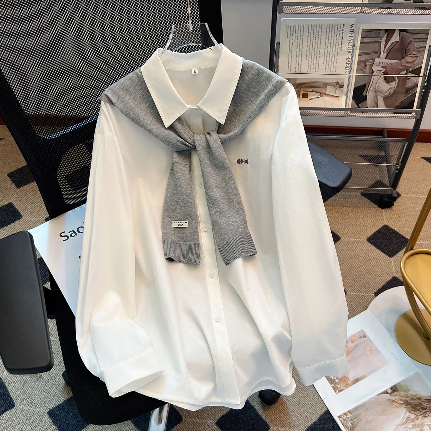 Knitted Shawl with White Long-Sleeve Shirt Jacket for Women 2026 Early Spring New Casual Loose Relaxed Style Top