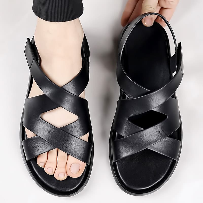 Men's Sandals 2026 Summer New Casual Hollow Breathable Flat Beach Shoes Outdoor Slippers Roman Sandals Factory Direct