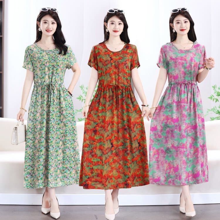 Summer plus size dress for middle-aged and elderly women, loose slimming floral long dress, fashionable and versatile mother's dress