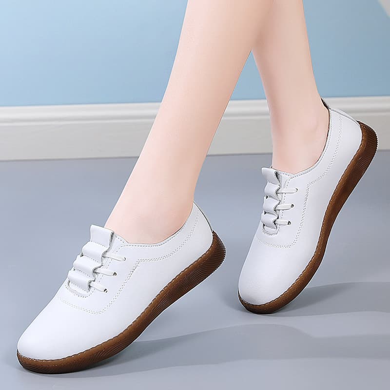 Spring New Flat Loafers, Versatile Non-Slip Casual Shoes, Soft Sole Comfortable Middle-Aged and Elderly Slip-On Leather Shoes