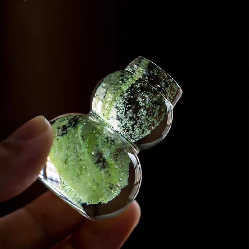 Crystal Glass Fluorescent Lid Rest, Small Gourd Lid Holder, Household Creative Teapot Mini Ornament, Covered Bowl Tea Pet Tea Table Cover