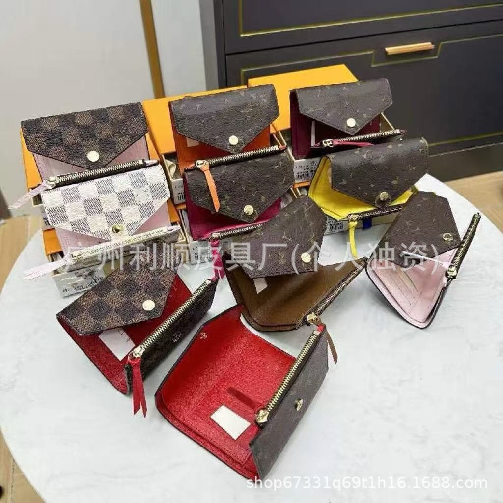 Guangzhou high version cross-border classic old flower Doudou wallet 30% off women's hand-held short wallet card holder coin purse