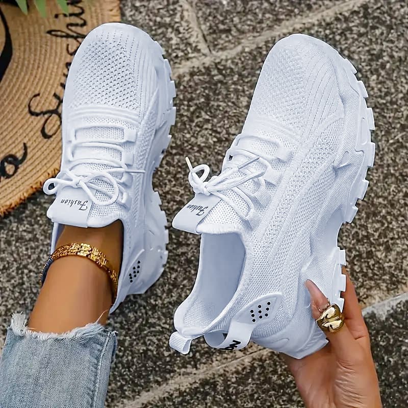 Shoes for women, new large size sports shoes, cross-border height increasing shoes, shallow lace-up women's shoes, lightweight sneakers single shoes 43