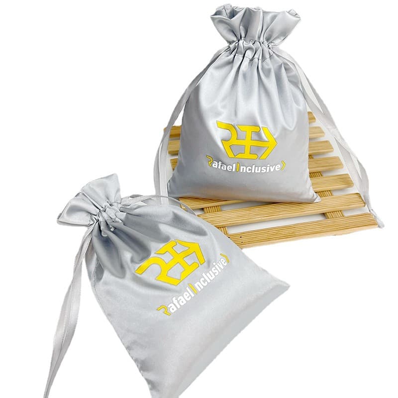Jewelry Drawstring Bag Cosmetic Satin Bag Christmas Drawstring Pouch Travel Daily Necessities Storage Bag