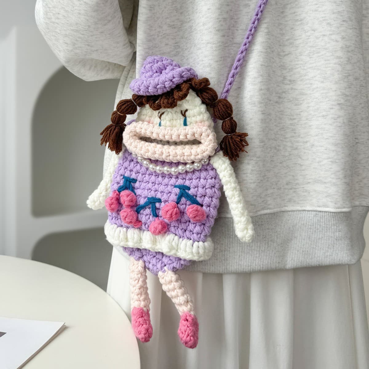 Cute Cartoon Big Mouth Girl Phone Bag 2026 New Creative Hand-Woven Yarn Bag Versatile Knitted Crossbody Bag