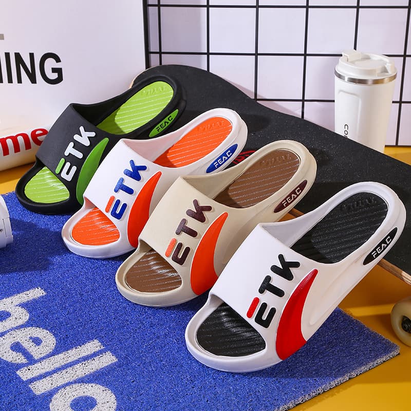 Sandals for men summer indoor anti-slip trendy anti-odor outdoor 2024 new style home thick sole sports casual