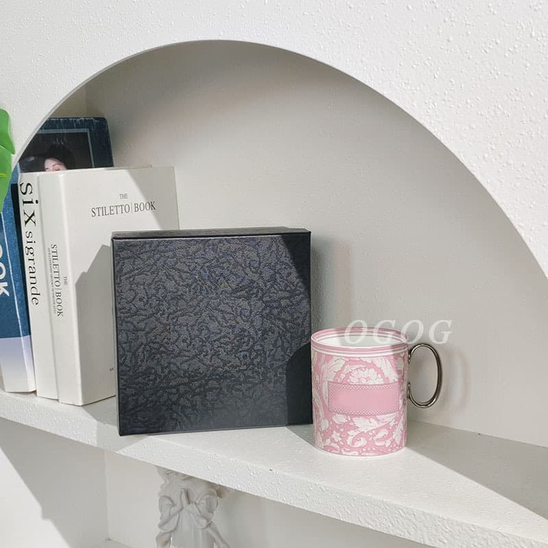 Fan Jia Baroque Series Pink Bone China Mug for Office and Home, High-End Light Luxury Water Cup