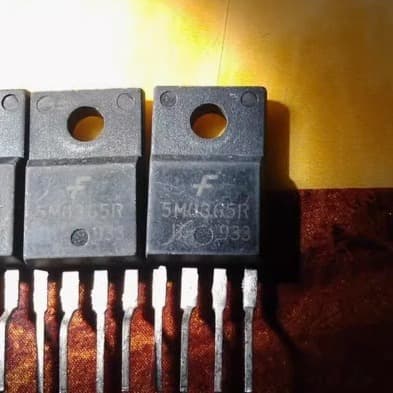 5M0365R KA5M0365RYDTU Through-Hole Four-Pin Power Board Power Management Chip TO220-4 Package