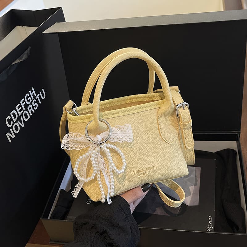 High-End Handbags for Women 2025 New Style Single Shoulder Crossbody Bag Exquisite Small Tote Bag Versatile Bucket Bag Wholesale