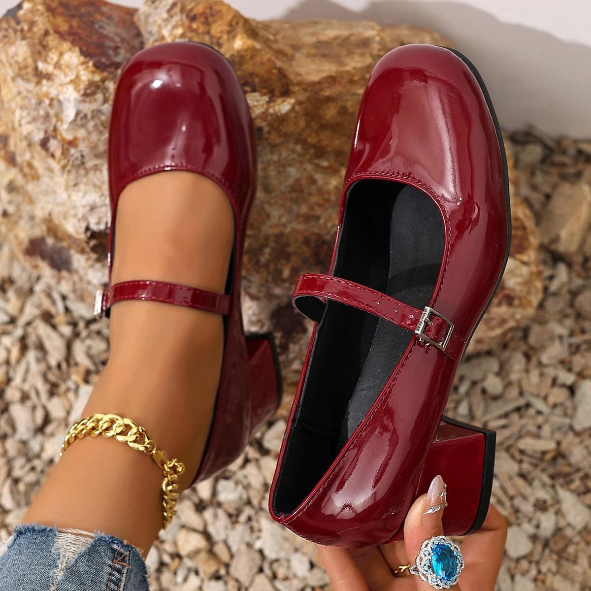 2025 Spring/Autumn New Fashion Single Strap Buckle Dress Shoes for Women, European and American Style Chunky Heel, Comfortable Low Heel, Shallow Mouth Women's Shoes
