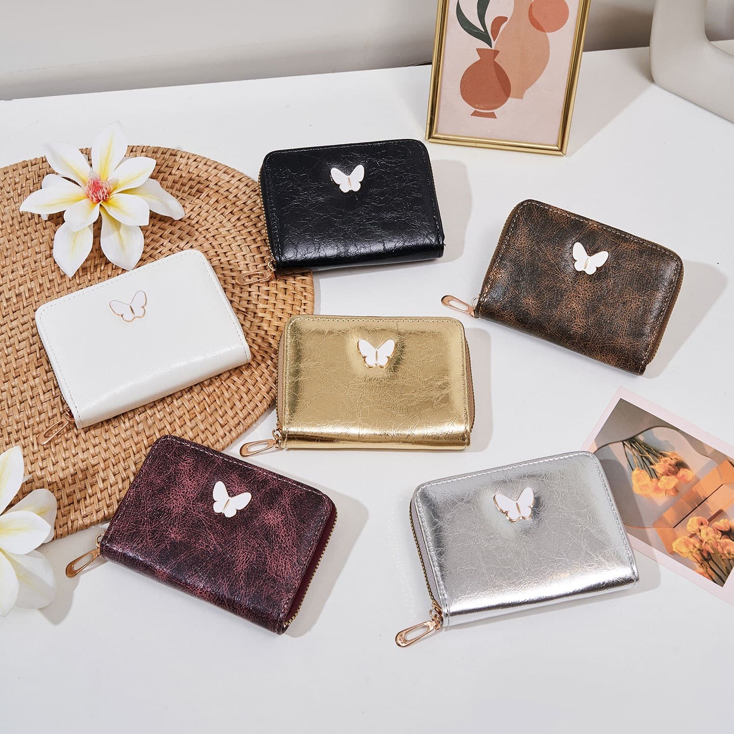 Cross-border Wallet 2026 Spring Summer New Casual Oily Leather Butterfly Decoration Handheld Coin Purse Multi-layer Short Wallet Women