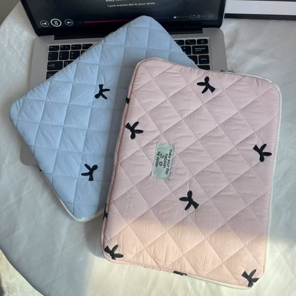 Factory Direct Korean Ins Cute Embroidered Bow Notebook Laptop Tablet Sleeve Bag for Girls