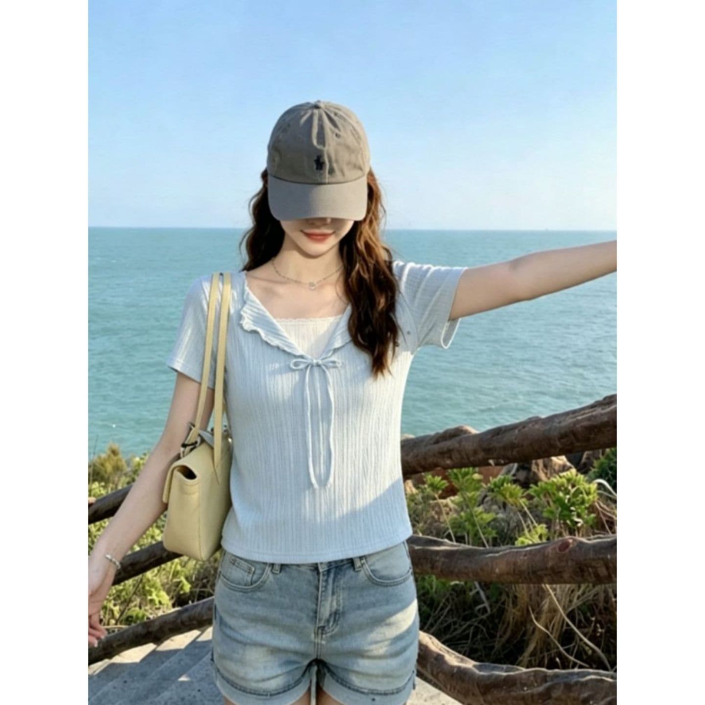 2026 summer new style V-neck strapped short-sleeved T-shirt for women, Korean fake two-piece slim-fitting shoulder blue top