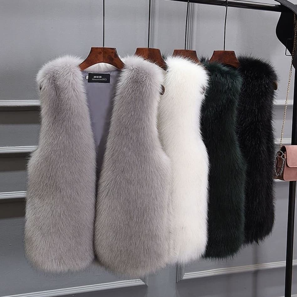 Faux Fur Vest for Women Autumn Winter Thick Warm Fox Fur Style Sleeveless Jacket Cotton Lined Fur Vest Versatile Slim Fit