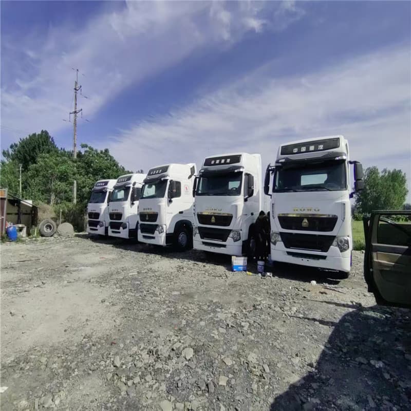 Export used Howo tractor head, 6*4 container trailer head, 371HP cargo transport tractor