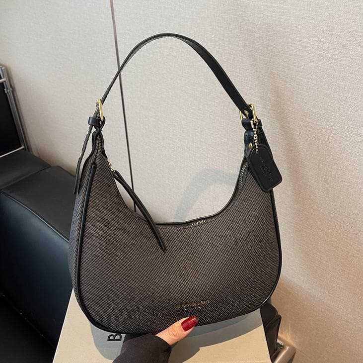 Korean Style Crescent Bag Women 2025 New Trendy Casual Handbag Shoulder Bag Fashion Versatile Underarm Bag for Ladies