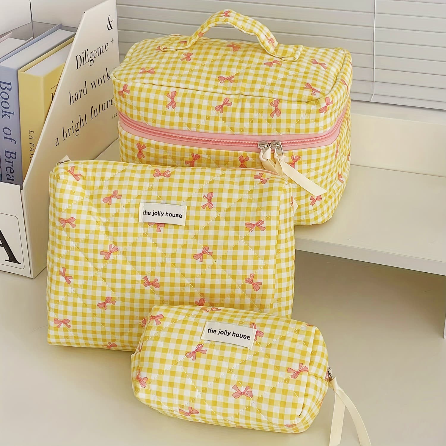 Yellow Plaid Bowknot Portable Large Capacity Cosmetic Bag Student Travel Toiletry Storage Bag Cute Sweet Wash Bag Polyester Fibe