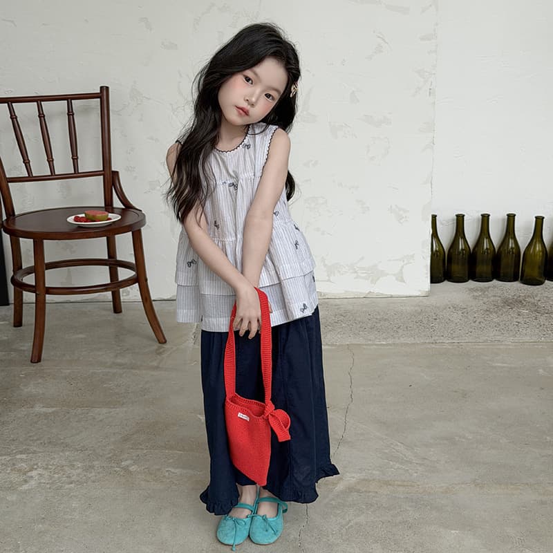 Aimobebe Girls Gentle Style Doll Blouse Children's Summer Refreshing Cute Embroidered Bowknot Sleeveless Top