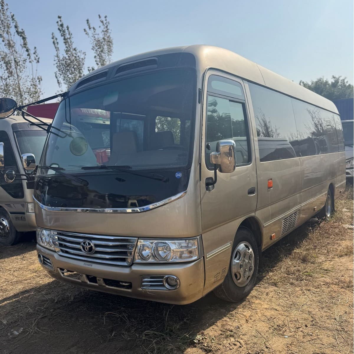 Sale Africa refurbished Toyota Coaster export to Africa business vehicle 19-23 seater minibus type business vehicle