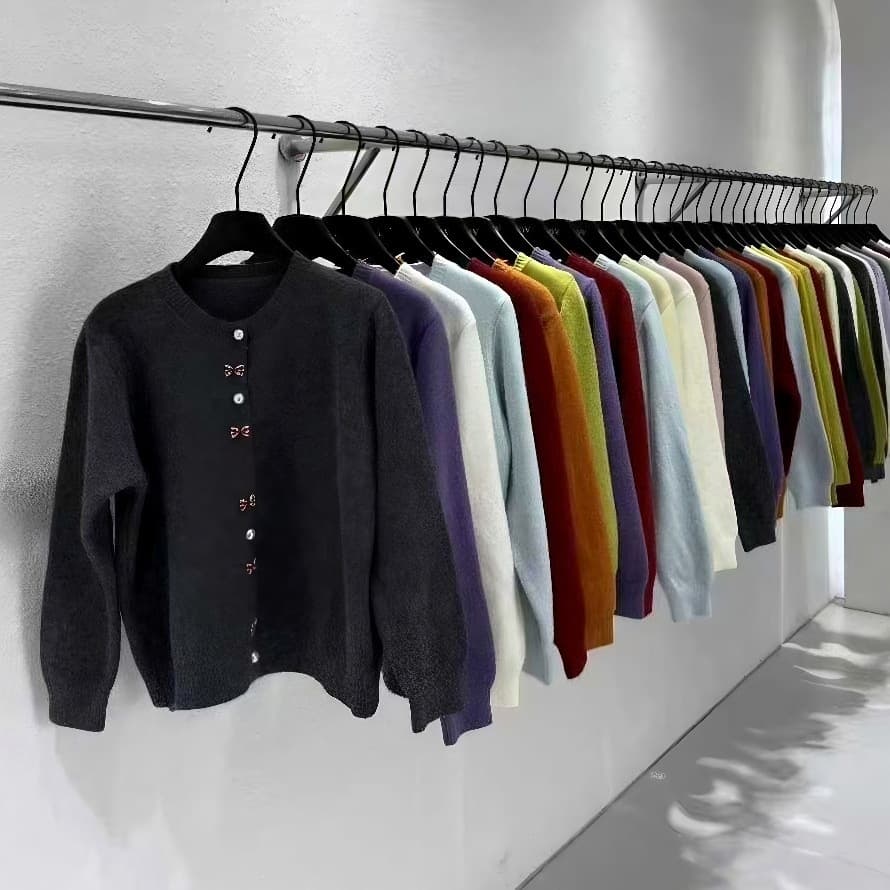 Korean style gentle wool blend autumn and winter new women's round neck colorful buckle loose slimming sweater women's clothing wholesale