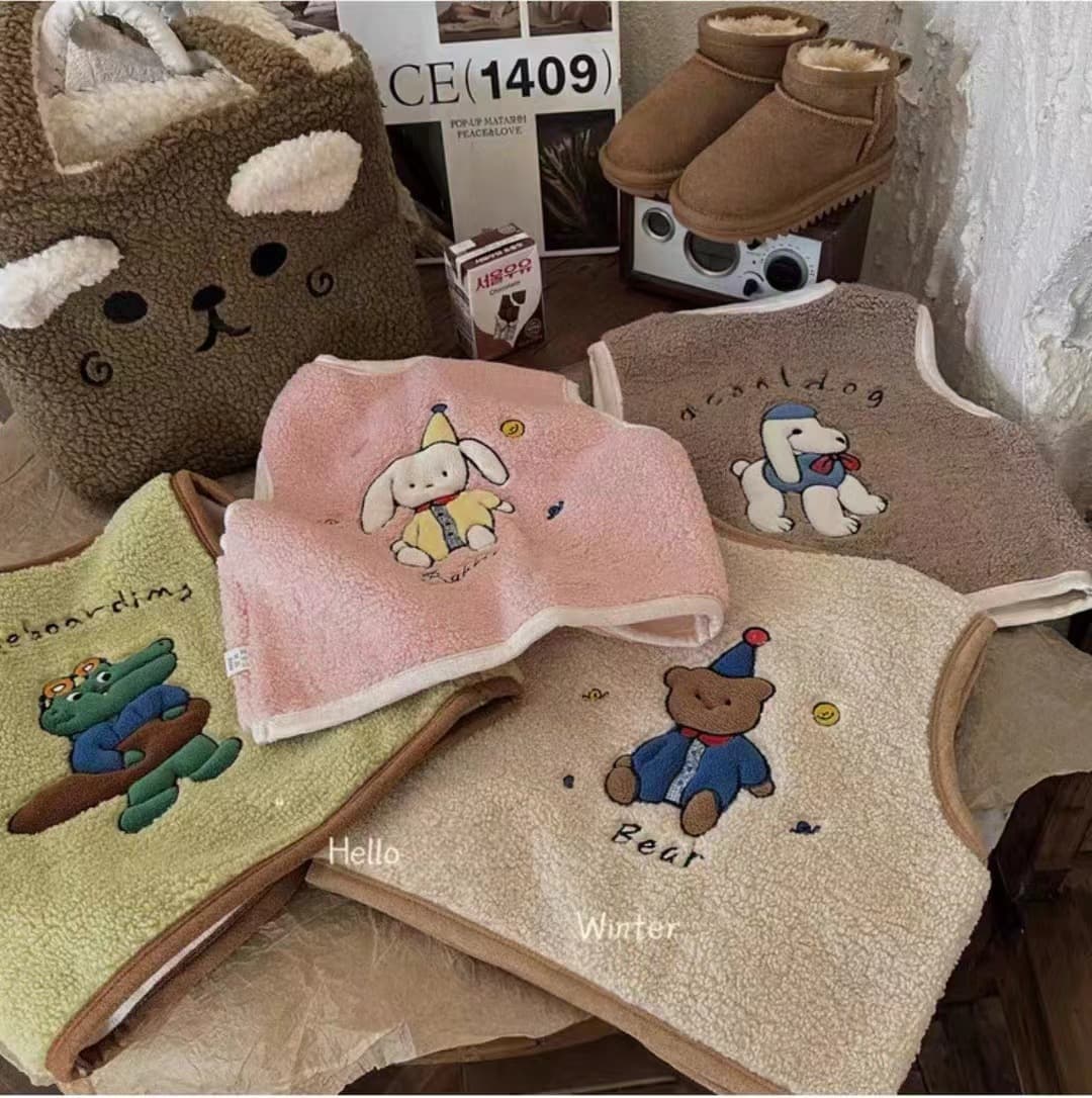 Children's Lamb Fleece Cartoon Embroidery Korean Style Cute Vest, Class A for Boys and Girls, Core Warmth Thickened Winter Wear Wholesale
