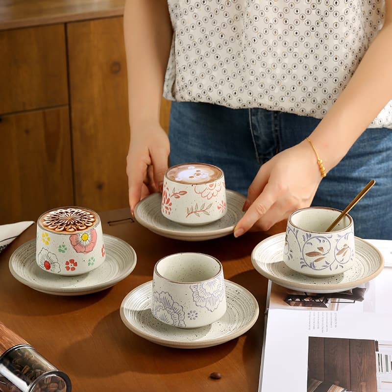 Vintage Hand-Painted Coffee Cup and Saucer Set Water Cup Latte Art Cappuccino Cup Ceramic Mug Retro Light Luxury Latte Art