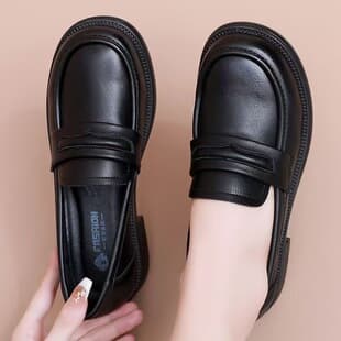 Soft Leather Flats Women's New Fashion Versatile British Style Leather Shoes Loafers Spring 2026 Soft Sole Mother Shoes Versatile