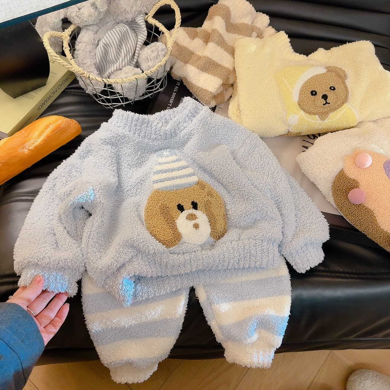 Kids Pajamas Fall Winter Boys Girls Warm Embroidered Half-Side Fleece Loungewear Set Baby Fleece Thickened 2-Piece Set