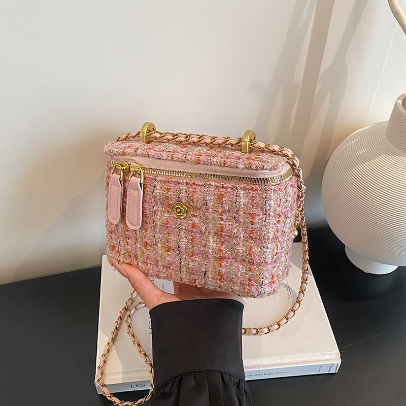 Cross-Border Little Chanel Style Tweed Mini Chain Bag Women's New Niche Design Box Bag Fashion Versatile Crossbody Bag