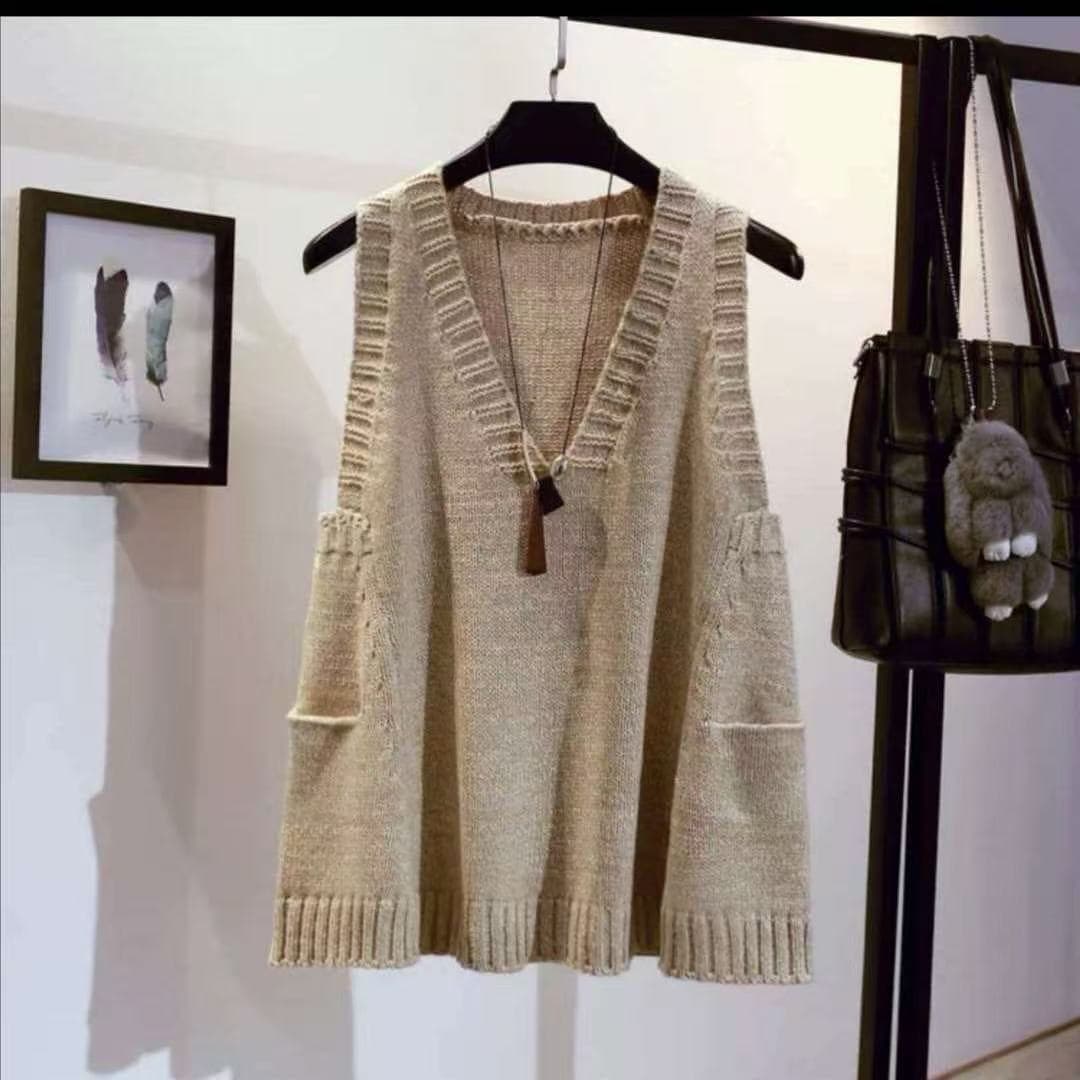 Loose Knitted Sweater with Korean-Style Collar, Plus Size Sleeveless Pocket Spring/Autumn Women's Vest Outerwear