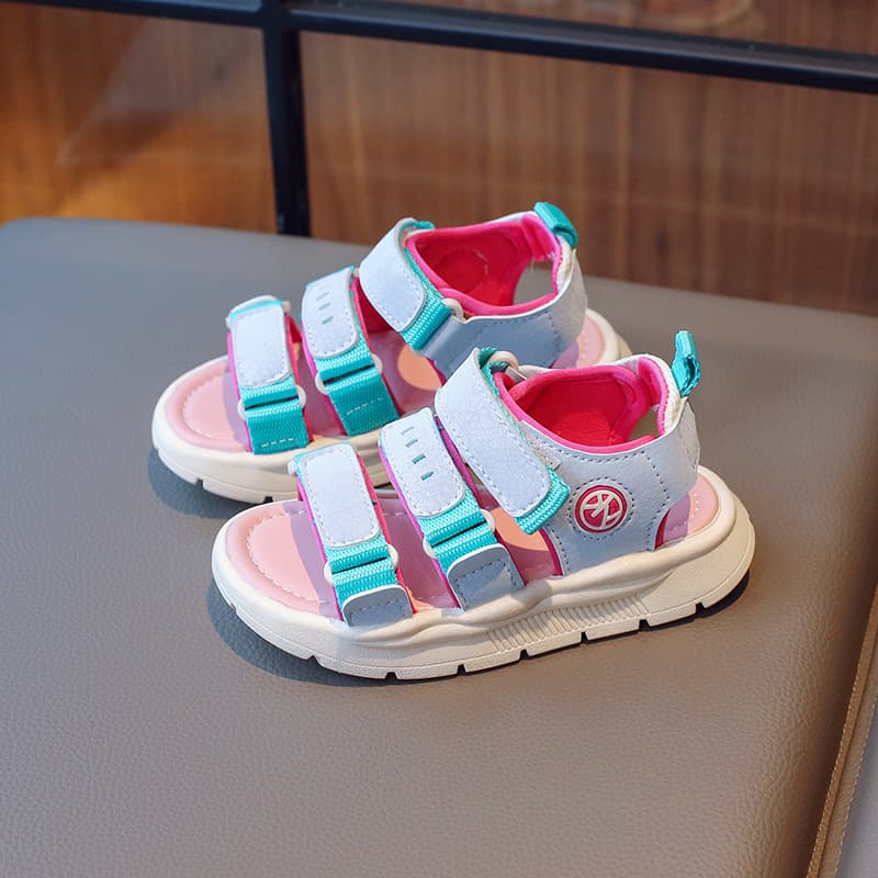 Girls' Sports Sandals 2026 New Summer Girls' Casual Sandals Children's Versatile Style Soft Soled Beach Shoes