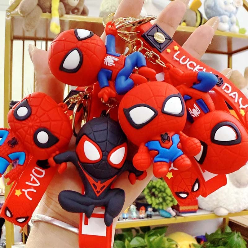 Cross-border Avengers Hero Spider-Man Keychain Creative Figure Pendant Couple Car Ornament Keychain Gift