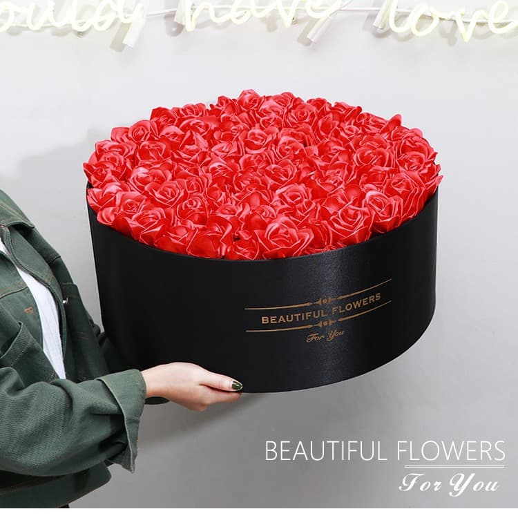 99-Stick Large Round Box Set of Two Round Gift Boxes for Flowers and Fruit, Winter Four-Piece Set Empty Box Wholesale Printed Bouquet